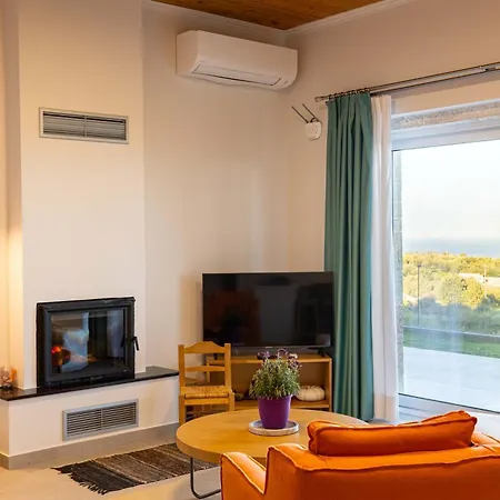 Petra & Thea - Seaview Stylish Getaways Villa *