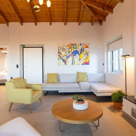Willa Petra & Thea - Seaview Stylish Getaways