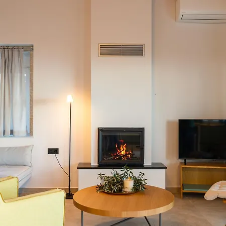Willa Petra & Thea - Seaview Stylish Getaways Chrani