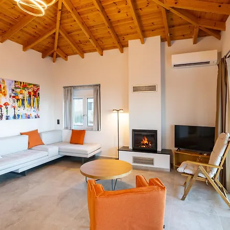 Willa Petra & Thea - Seaview Stylish Getaways Chrani