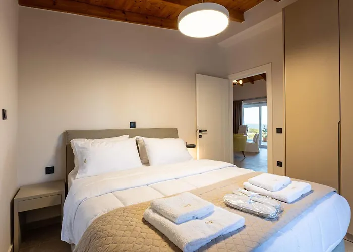 Villa Petra & Thea - Seaview Stylish Getaways