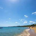 Willa Petra & Thea - Seaview Stylish Getaways