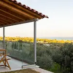 Petra & Thea - Seaview Stylish Getaways Willa *